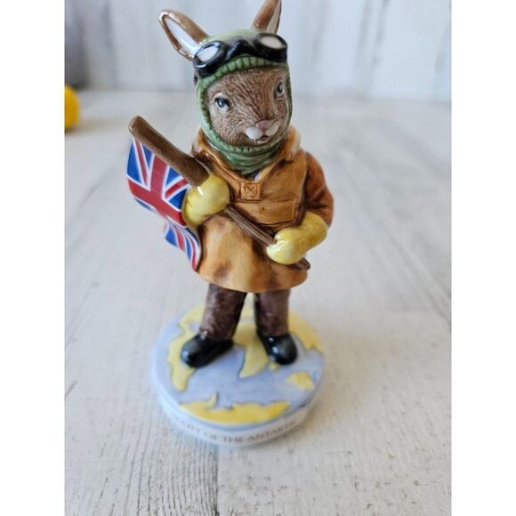 Royal Doulton Scott Antarctica bunnykins explorer DB 418 RARE bunny statue figur